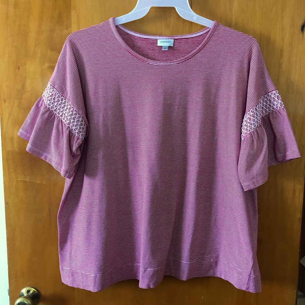 Avenue Shirt size 18/20